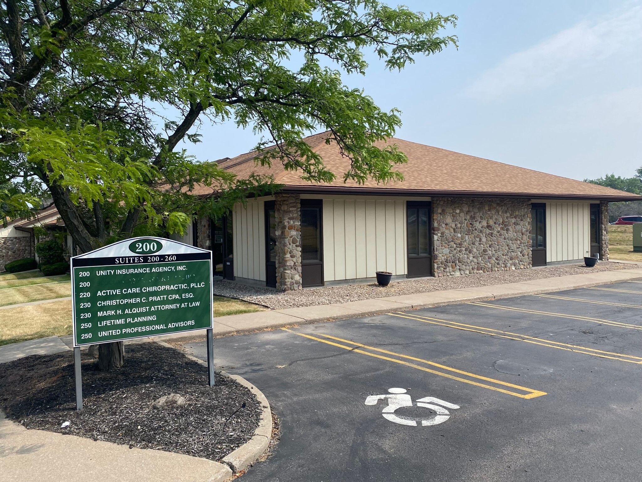 6800 Pittsford Palmyra Rd, Fairport, NY à vendre Photo du bâtiment- Image 1 de 1