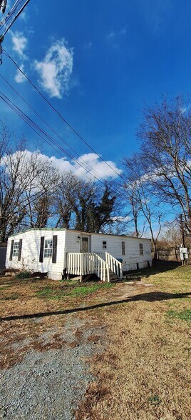 321 S Main St, Adairsville, GA à vendre - Photo du bâtiment - Image 3 de 8