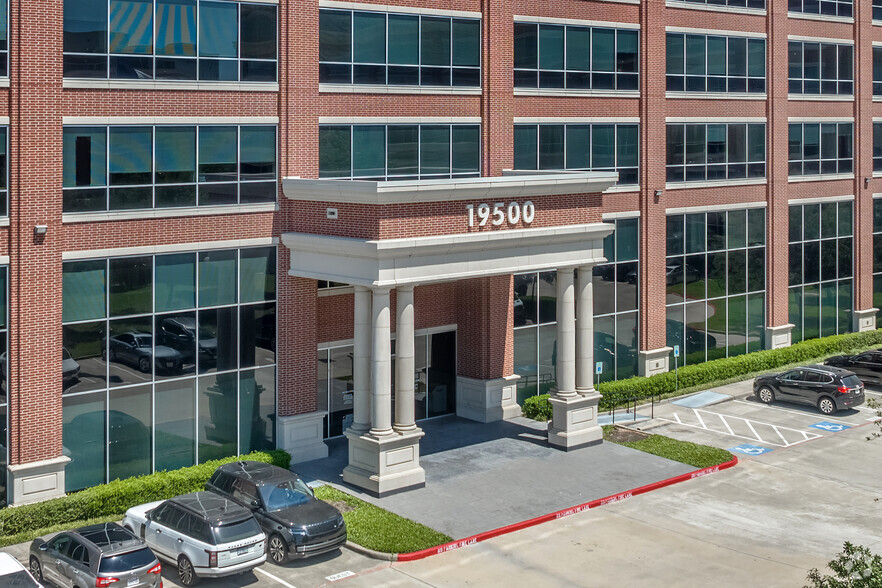 19500 State Highway 249, Houston, TX for lease - Building Photo - Image 3 of 5