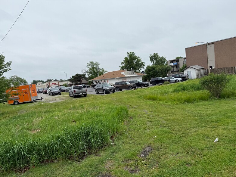 127 Dotson Dr, Ames, IA à louer - Photo du bâtiment - Image 3 de 19