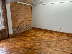 470 N Clayton St, Lawrenceville, GA for lease Interior Photo- Image 2 of 5