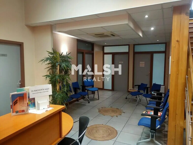 Bureau dans Lyon à louer - Hall d’entrée - Image 3 de 8