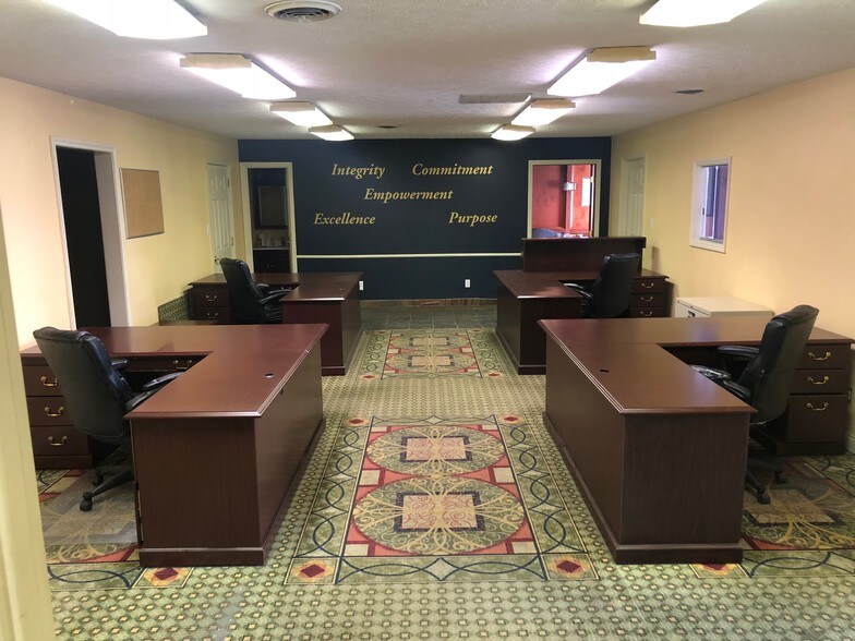 502 Wilmont Dr, Mount Sterling, KY à louer - Photo intérieure - Image 2 de 17