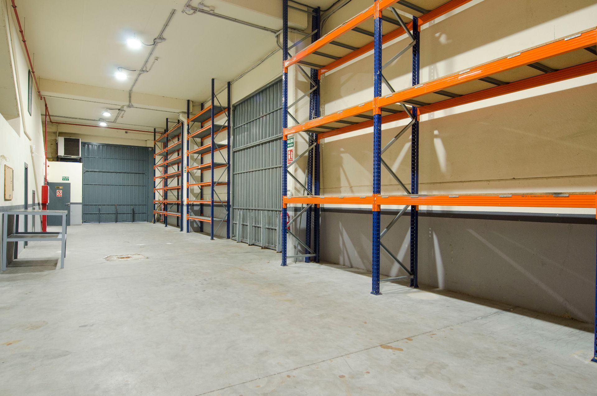 Industrial in Alcorcón, Madrid for lease Interior Photo- Image 1 of 17