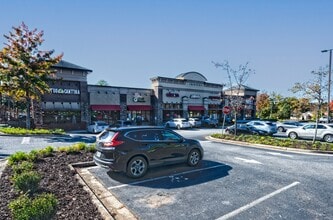 Shops at North Point, Alpharetta, GA for lease Interior Photo- Image 2 of 12