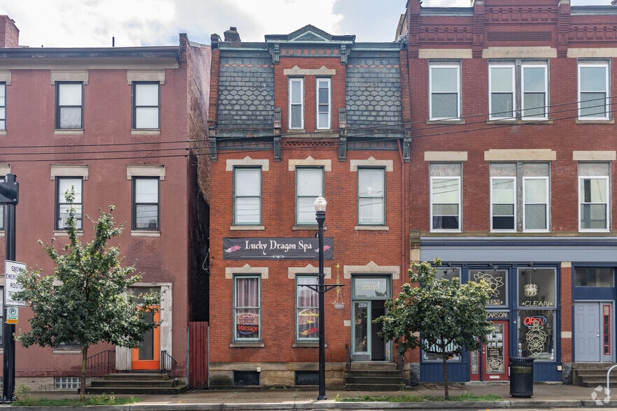 2320 E Carson St, Pittsburgh, PA for sale - Primary Photo - Image 1 of 5