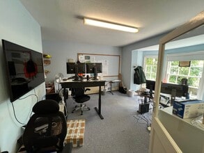 179 Great North Rd, Eaton Socon for lease Interior Photo- Image 2 of 4