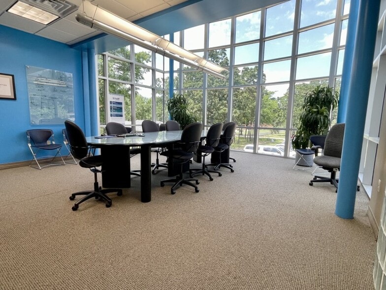 5704 Euper Ln, Fort Smith, AR à vendre - Photo intérieure - Image 2 de 21