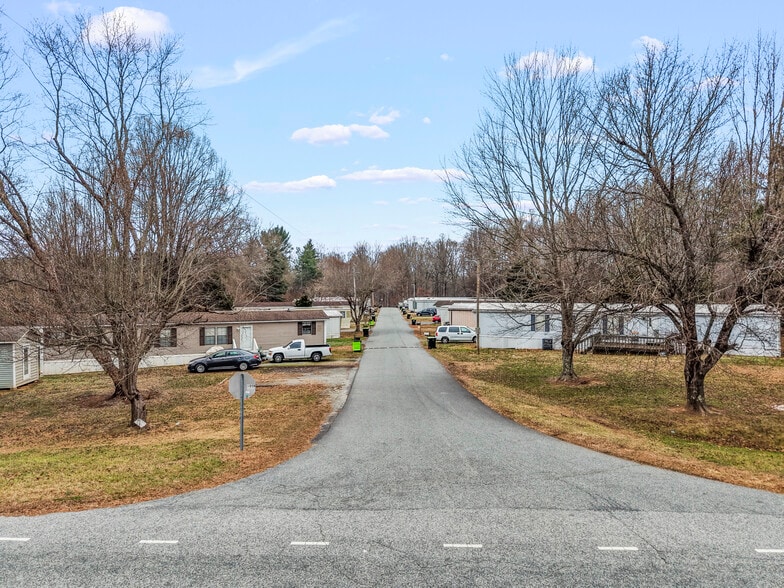 1059 Eller Rd, Lexington, NC for sale - Primary Photo - Image 1 of 3