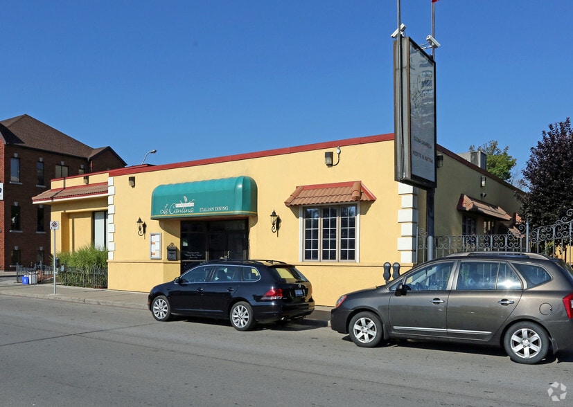 60 Walnut St S, Hamilton, ON for lease - Primary Photo - Image 1 of 5