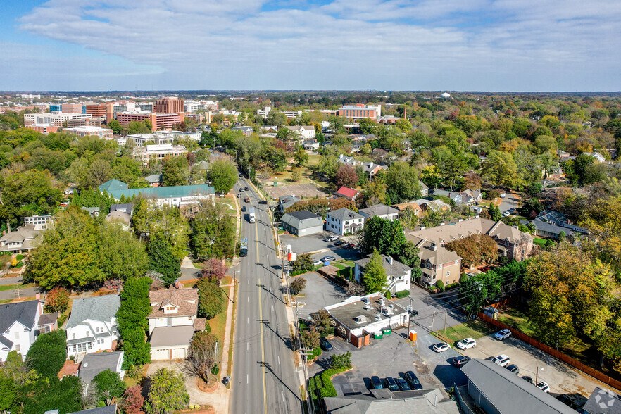 343 Providence Rd, Charlotte, NC à louer - Aérien - Image 1 de 5