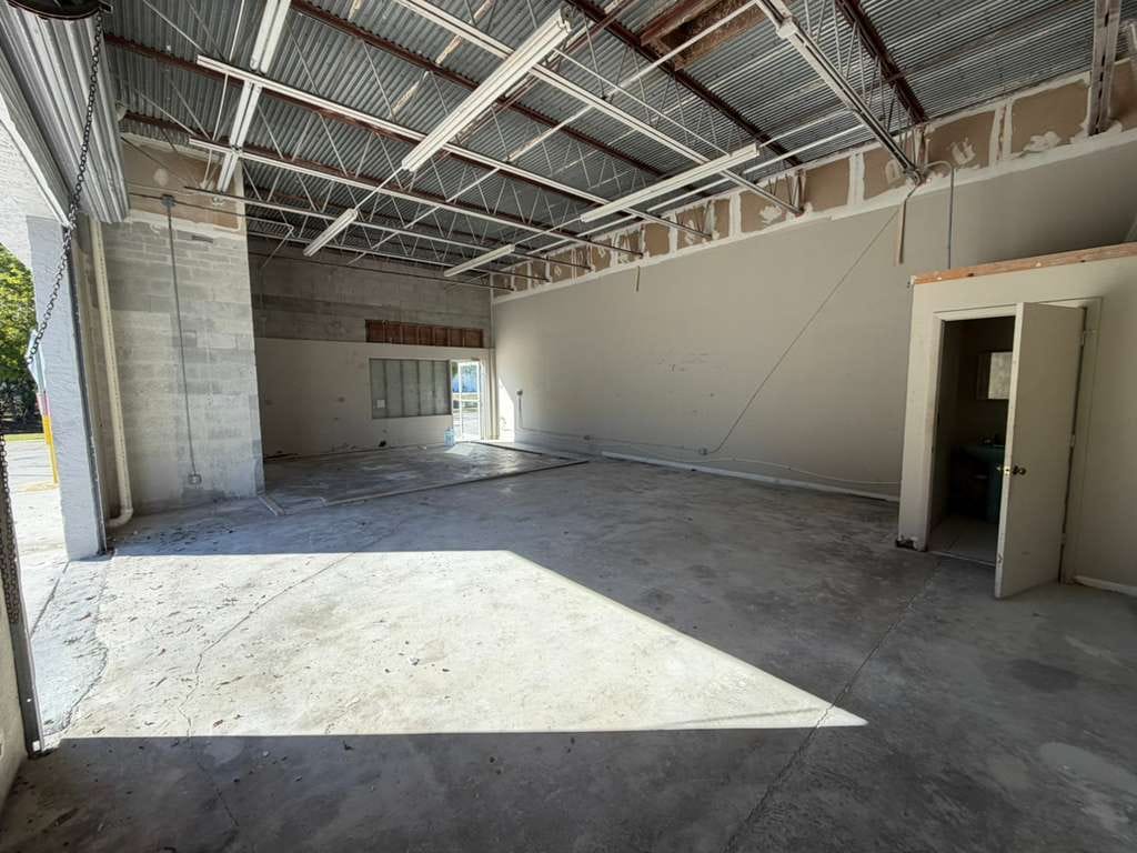 1592 SE Village Green Dr, Port Saint Lucie, FL à louer Photo intérieure- Image 1 de 2