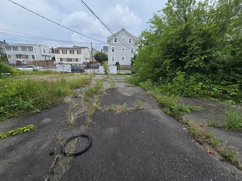 380-382 4th St, Fall River, MA for sale - Building Photo - Image 2 of 20
