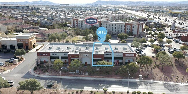 Plus de détails pour 3255 St Rose Pky, Henderson, NV - Commerce de détail à louer