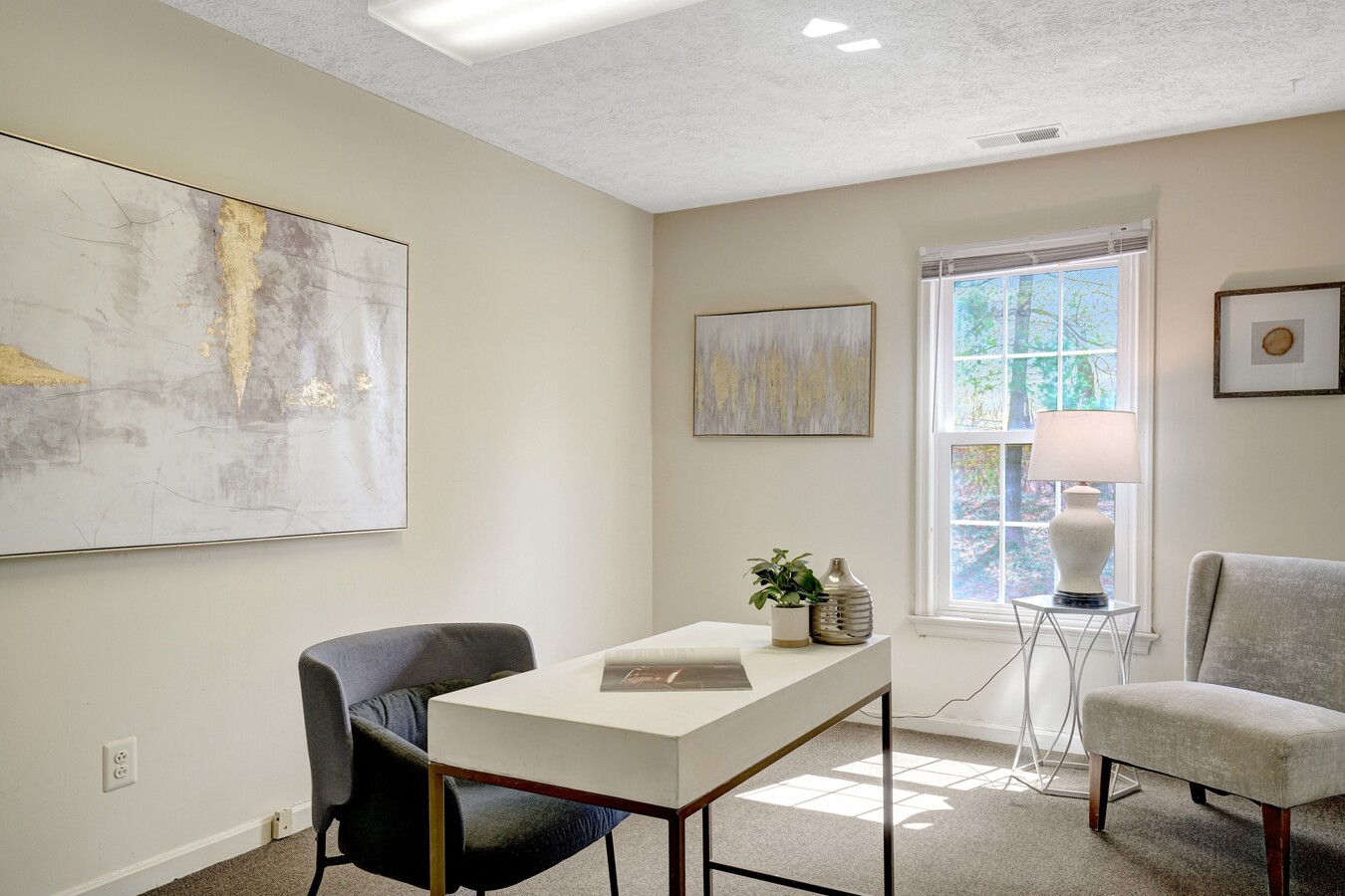 7297 US-29, Falls Church, VA 22042 - Unité 14 - - Photo intérieure - Image 2 of 6