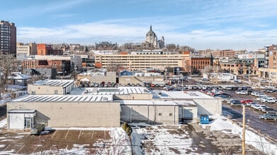 292 Walnut St, Saint Paul, MN à louer Photo intérieure- Image 2 de 25