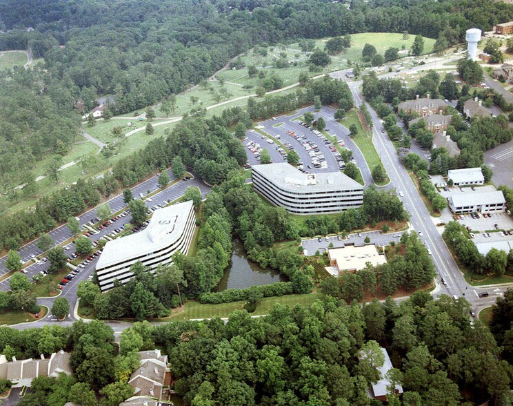 6100 Lake Forrest Dr NW, Atlanta, GA à louer - Autre - Image 3 de 15