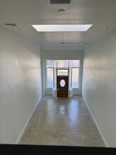 245-251 S Robertson Blvd, Beverly Hills, CA for lease Building Photo- Image 1 of 11