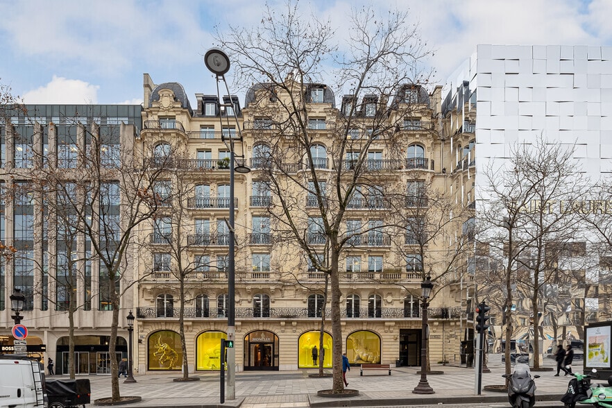 119-121 Avenue Des Champs Elysées, Paris for lease - Primary Photo - Image 1 of 18