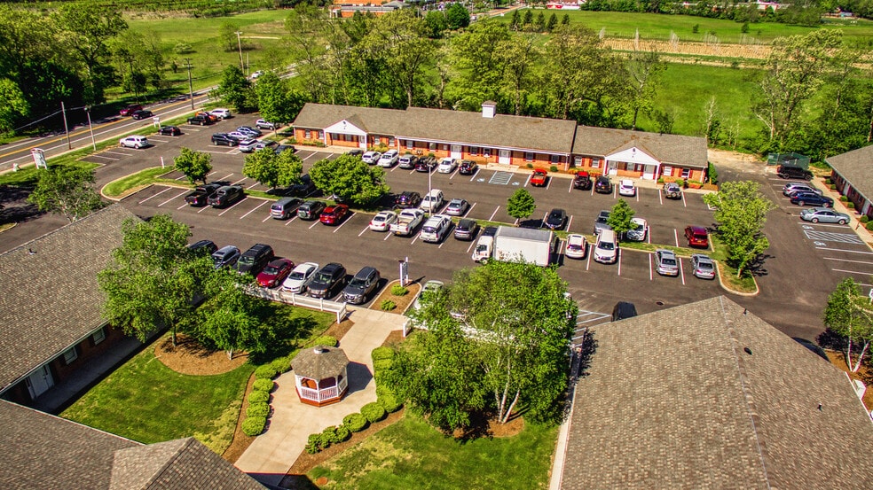Wading River Medical Center portfolio of 4 properties for sale on LoopNet.ca - Building Photo - Image 1 of 2
