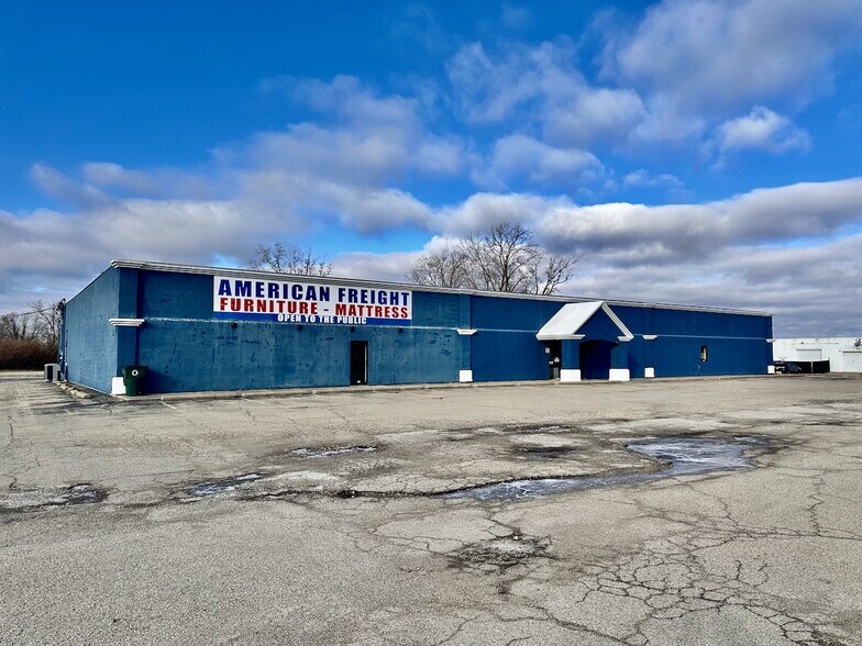 4201 N Old In-3, Muncie, IN à vendre - Photo du bâtiment - Image 2 de 24