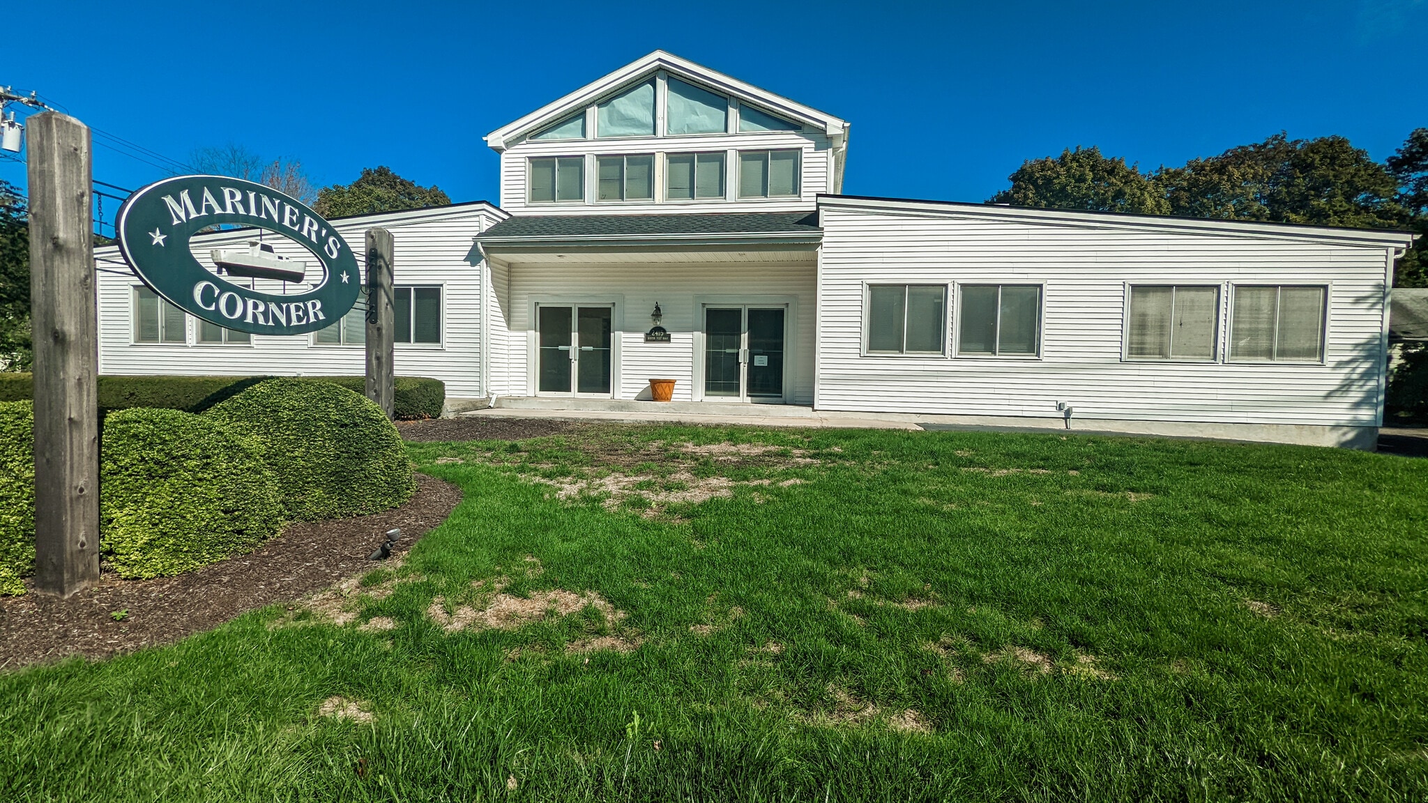 2415 Boston Post Rd, Guilford, CT à louer Photo principale- Image 1 de 11