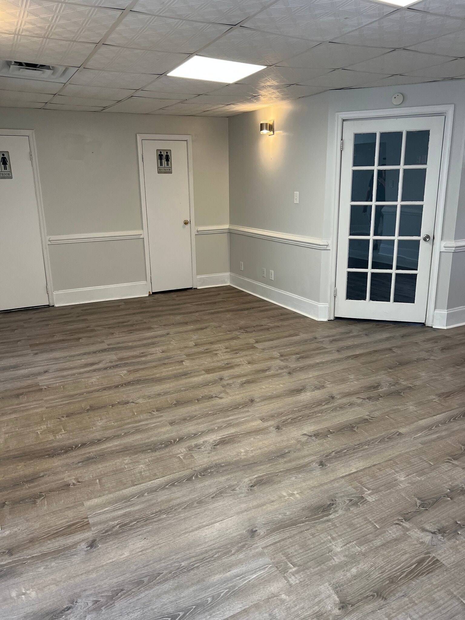 3712 S Plaza Trl, Virginia Beach, VA for lease Interior Photo- Image 1 of 8