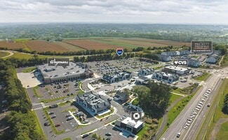 Plus de détails pour 1010 Stony Hill Rd, Yardley, PA - Commerce de détail à louer