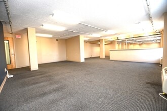 3266 N Meridian St, Indianapolis, IN for lease Interior Photo- Image 2 of 7