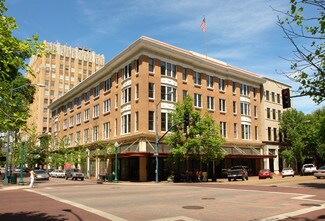 Plus de détails pour 400 E Capitol St, Jackson, MS - Bureau à louer