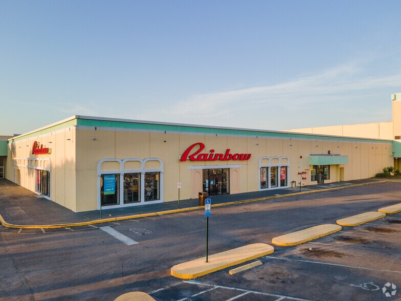 5002 Norwood Ave, Jacksonville, FL à louer - Photo du bâtiment - Image 2 de 4