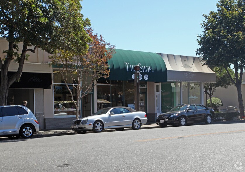 781-789 Santa Cruz Ave, Menlo Park, CA à vendre - Photo du bâtiment - Image 2 de 6