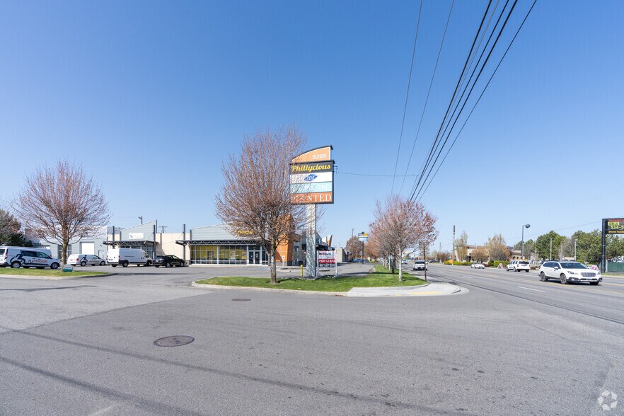 5320 E Sprague Ave, Spokane, WA à louer - Photo du bâtiment - Image 2 de 5