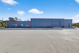12307 Woodworth Dr, Cypress, TX for lease Building Photo- Image 2 of 18