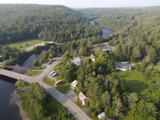 Plus de détails pour 3 Lake Moxie Rd, West Forks, ME - Services hôteliers à vendre