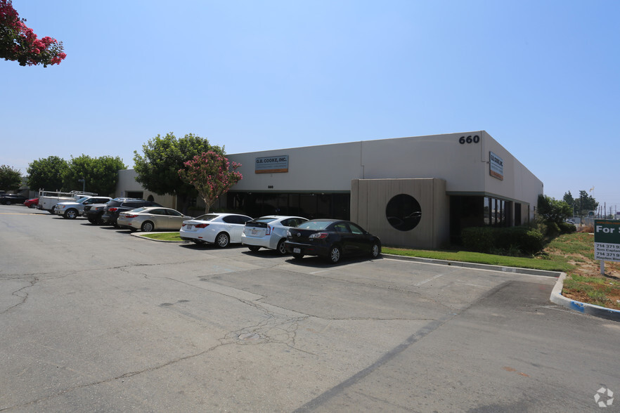 634-660 S State College Blvd, Fullerton, CA for sale - Primary Photo - Image 1 of 1