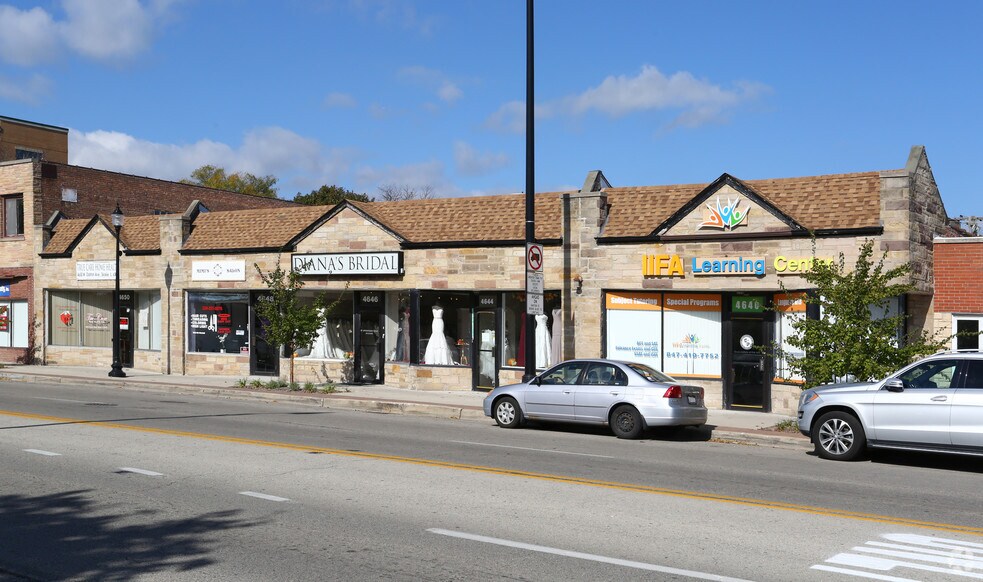 4640-4650 Oakton St, Skokie, IL à louer - Photo du bâtiment - Image 1 de 50