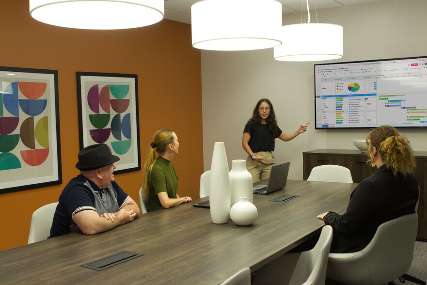 1900 Leland Dr SE, Marietta, GA à louer - Photo intérieure - Image 3 de 26