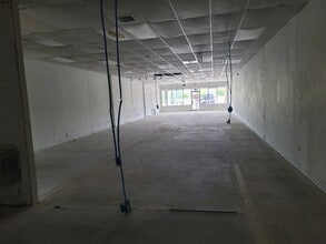 2020 W Pensacola St, Tallahassee, FL à louer Photo intérieure- Image 1 de 3