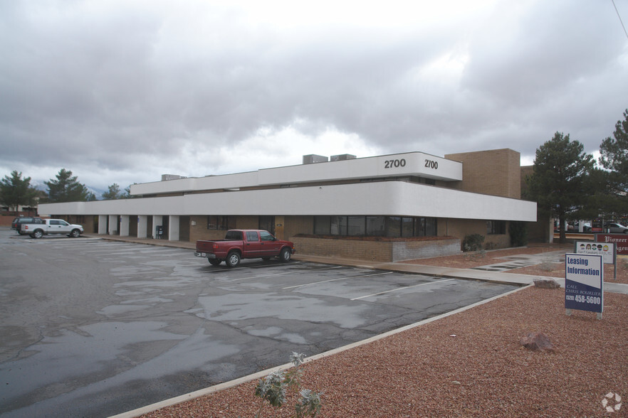 2700 E Fry Blvd, Sierra Vista, AZ for lease - Primary Photo - Image 1 of 1