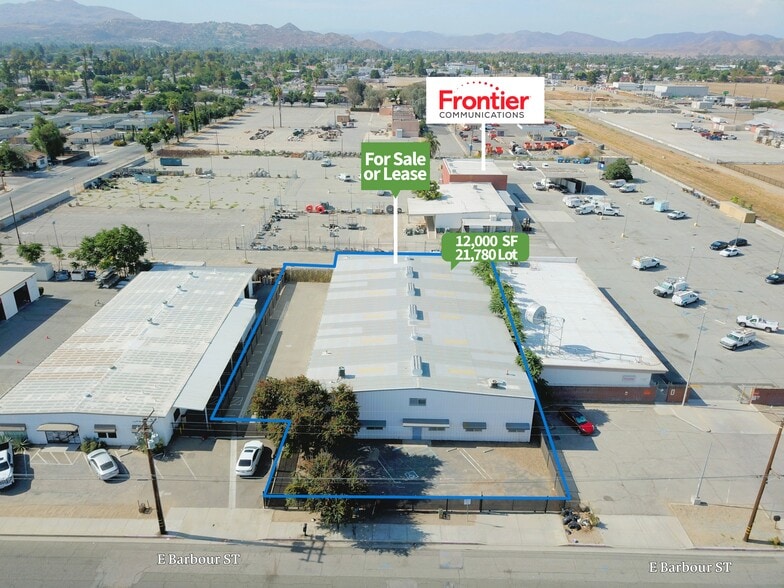 445 E Menlo Ave, Hemet, CA for sale - Building Photo - Image 2 of 10