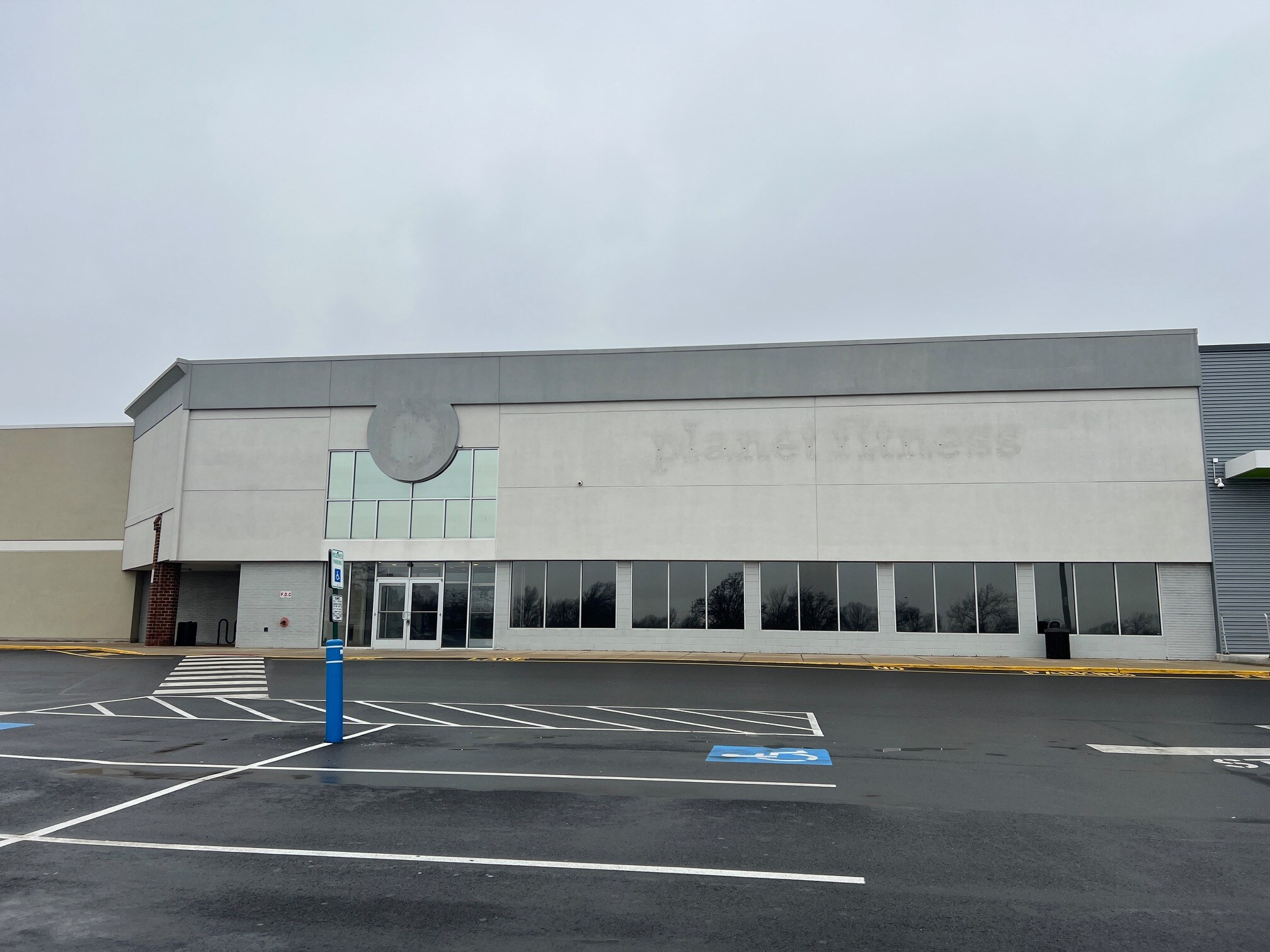 9880 Roosevelt Blvd, Philadelphia, PA for lease Primary Photo- Image 1 of 9
