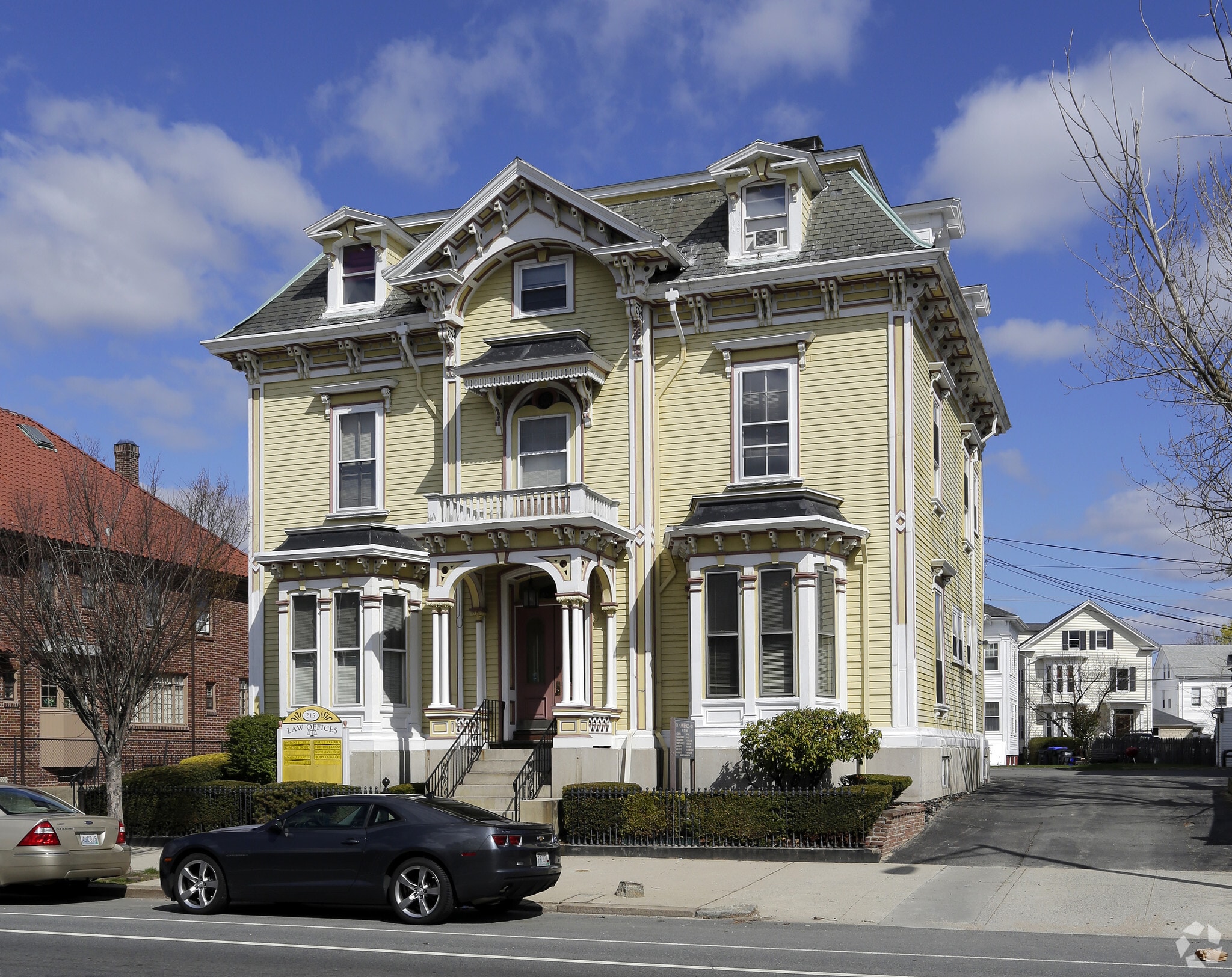 215 Broadway, Providence, RI for sale Primary Photo- Image 1 of 32