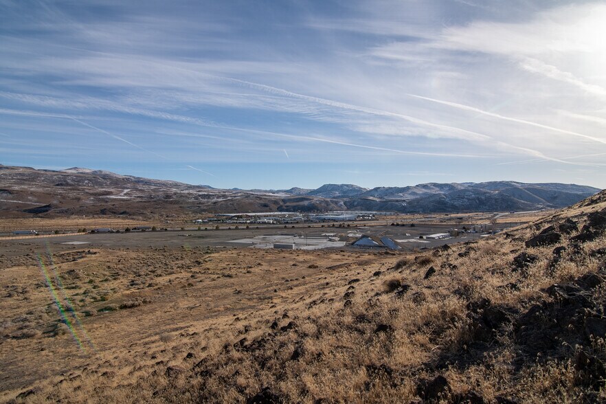 11998 Interstate 80 E, Sparks, NV à louer - Photo du bâtiment - Image 2 de 5