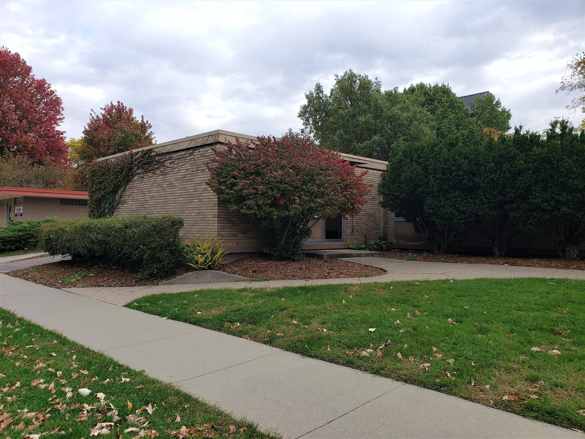 616 Kellogg Ave, Ames, IA for lease Building Photo- Image 1 of 6