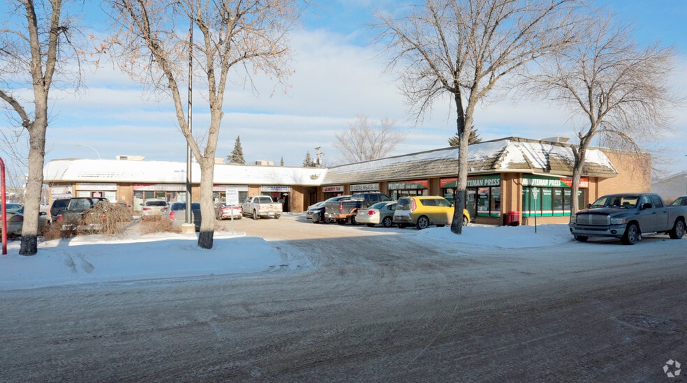 4922 51st Ave, Leduc, AB for lease - Building Photo - Image 1 of 5