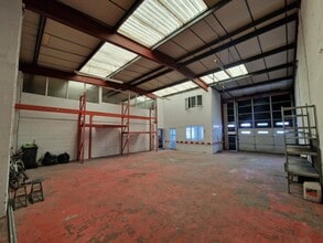 Noel St, Derby for sale Interior Photo- Image 2 of 12