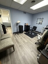 270 Regency Ridge Dr, Dayton, OH for lease Interior Photo- Image 2 of 3