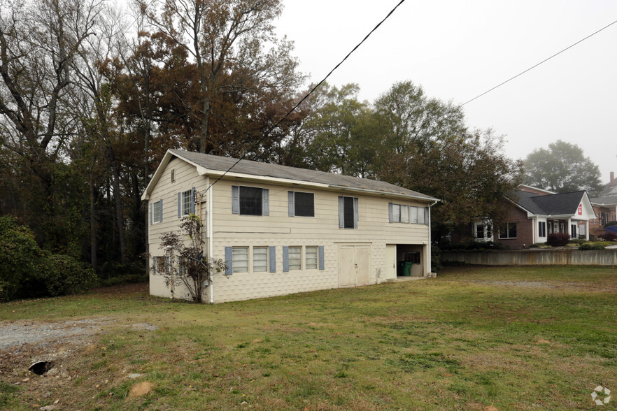 45 S Center St, Winder, GA à vendre - Photo principale - Image 1 de 1