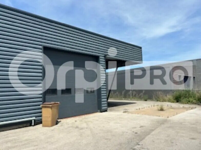 Flex in Arnas for lease - Building Photo - Image 2 of 6